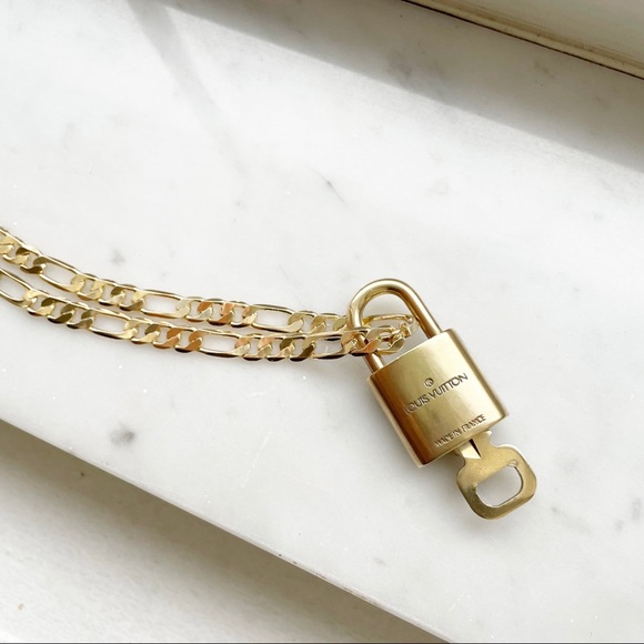 Louis Vuitton 14k Padlock & Key Necklace Set - Picture 7 of 8